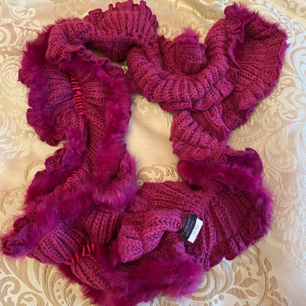 La clement wool mix scarf fuchsia color